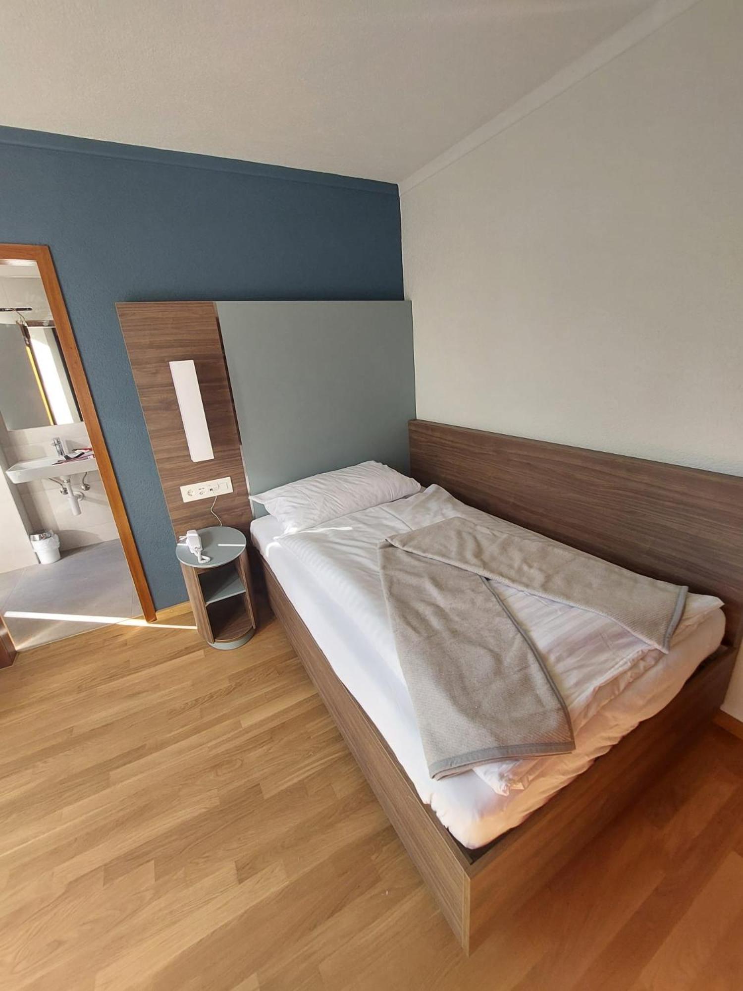 Hotel Post Glarnerhof Glarus Ngoại thất bức ảnh